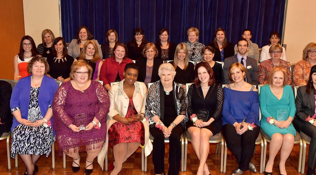Students, Faculty Honor Northeastern Ohio Medical Professionals with Barbara Donaho Award